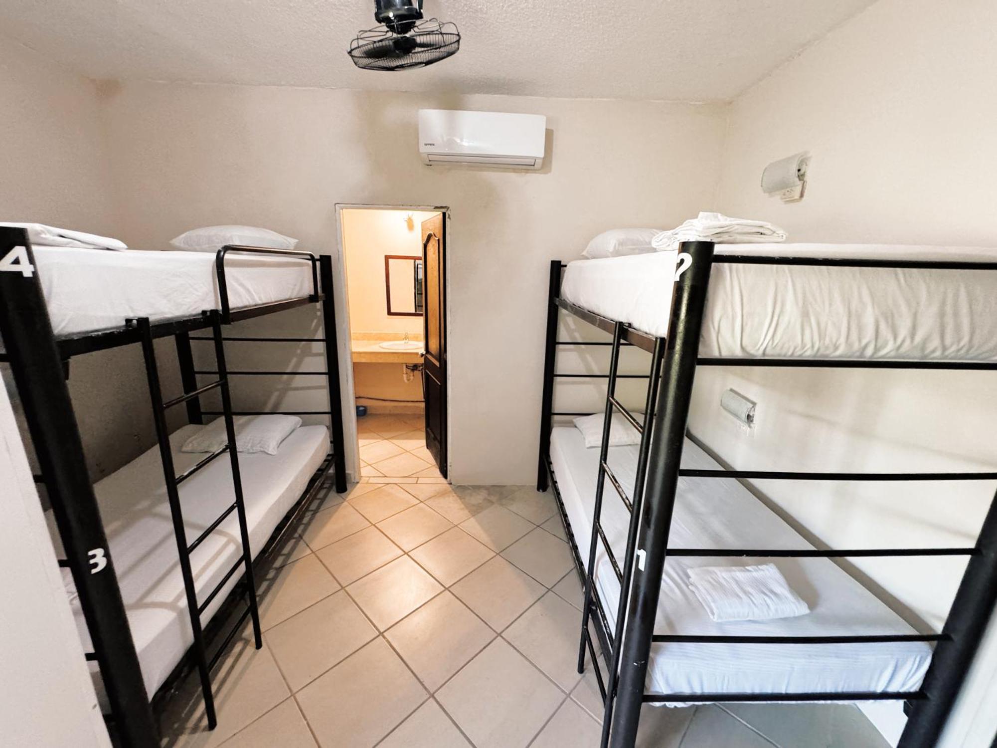 3B Wellness Hotel & Hostel Adults Only Playa del Carmen Esterno foto